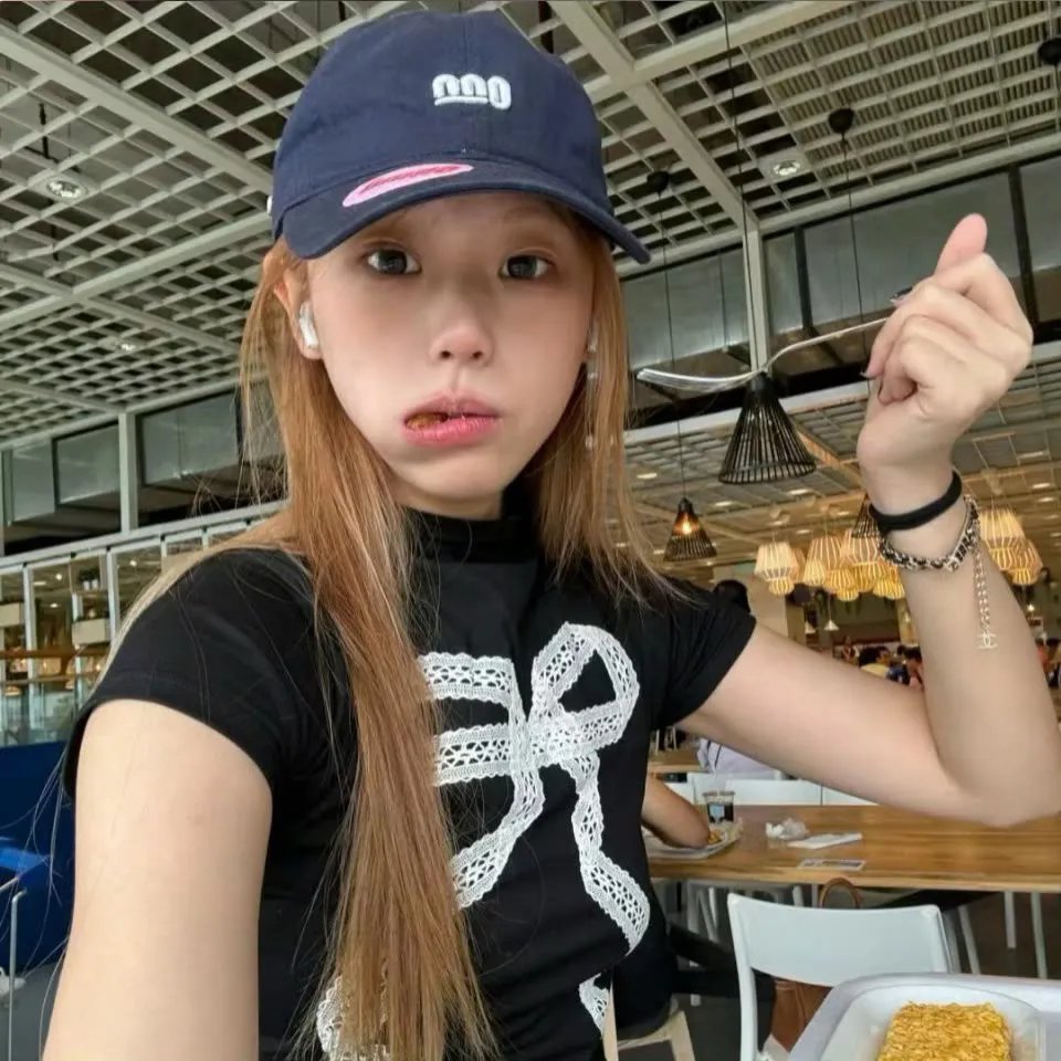 黑暗旅店